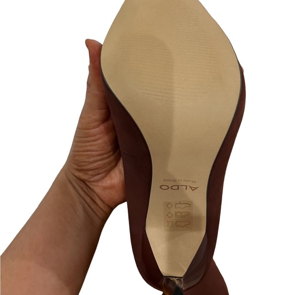 COPY - Also Heels - Picture 2 of 4